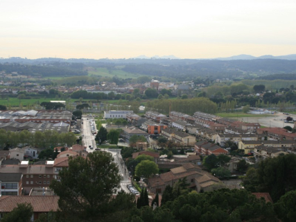 Panoràmica parcial de Palau-solità i Plegamans. Vista cap a l'oest.