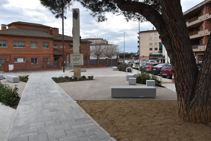 Plaça del carrer Folch i Torres