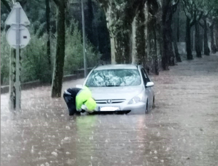 Pedregada i pluja a l'agost