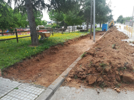 Arranjament de voreres a Can Falguera
