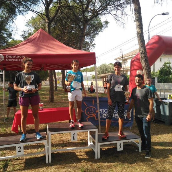 Podium en categoria femenina local