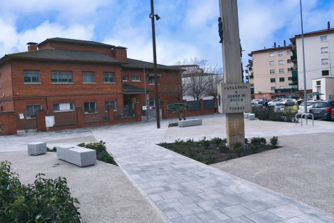 Plaça del carrer Folch i Torres